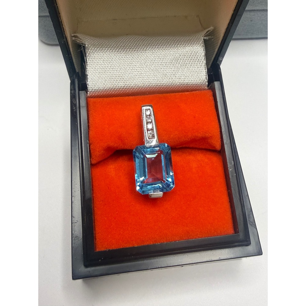10K White Gold Emerald-Cut Blue Gemstone & Accent Stone Pendant